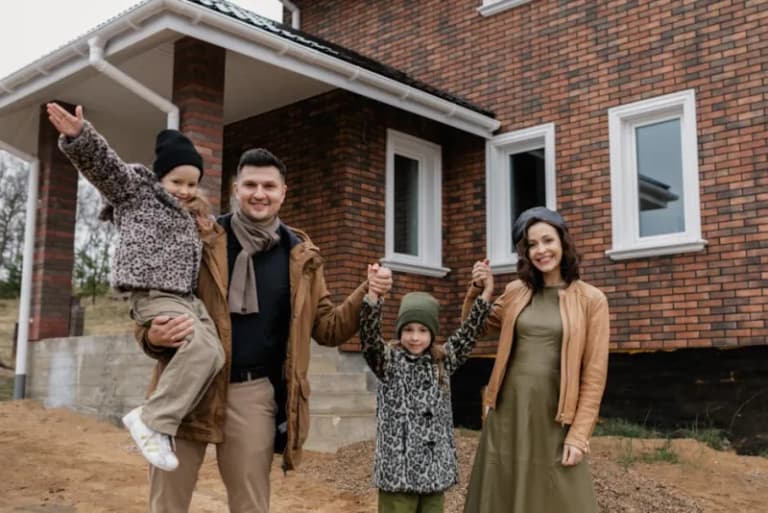 Expat family settling into new home