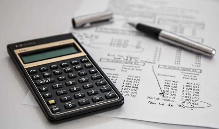 Financial calculator and planning documents